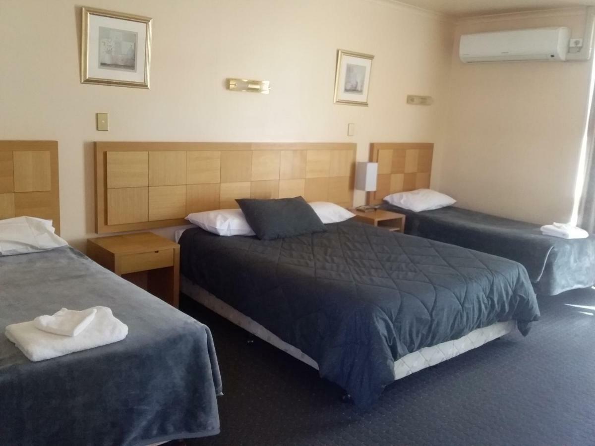 Desert Sand Motor Inn Broken Hill Exterior foto